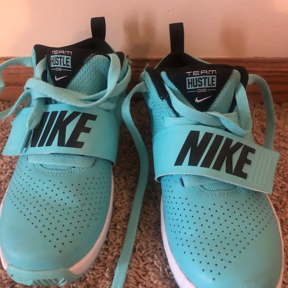 Girls Nike basketball shoes